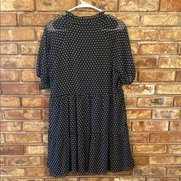 CeCe Black V-Neck w/ Sheer Puff Sleeves Midi Dress - Picture 7 of 7